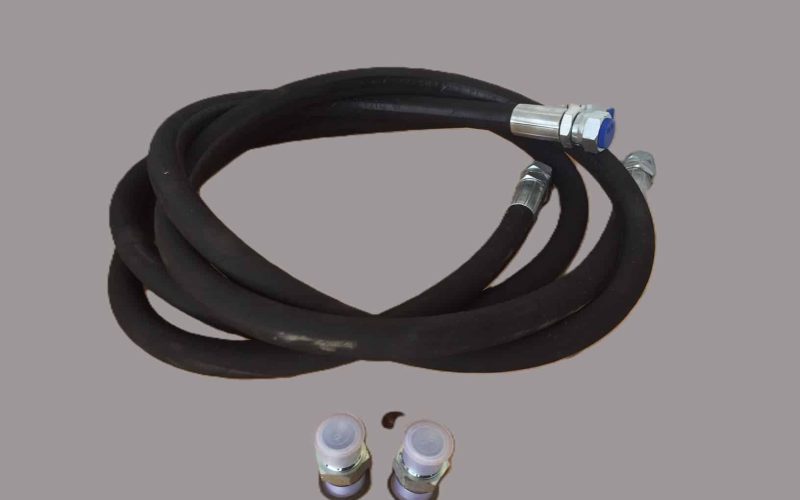 JST028-3000-4 Nedskruning hydraulik slanger med 2 stk. fittings ø65